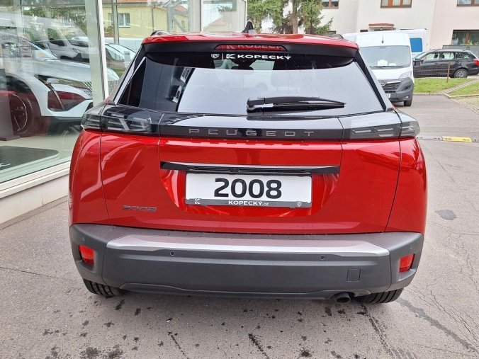 Peugeot 2008, Peugeot 2008 ALLURE Hybrid 145 e-DCS6, barva červená