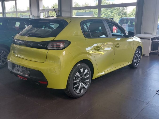 Peugeot 208, Peugeot 208 ACTIVE 1.2 PureTech 100k MAN6, barva zelená
