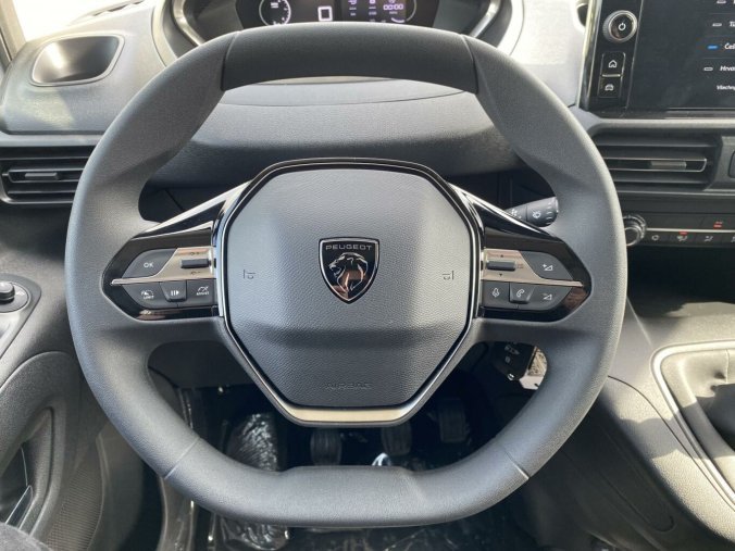 Peugeot Partner, Peugeot Partner Furgon L1 PureTech 110 MAN6, barva bílá