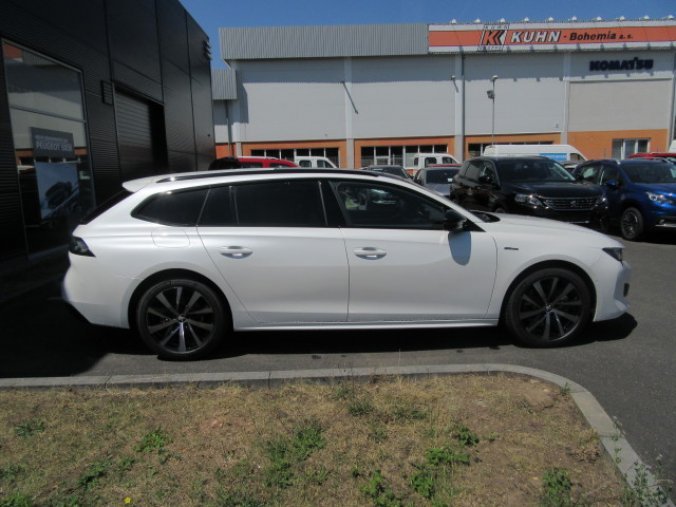 Peugeot 508, SW GT LINE BlueHDi 180k EAT8, barva bílá