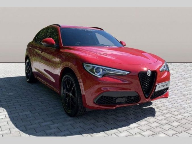 Alfa Romeo Stelvio, 2.0 Turbo 280k Q4 VELOCE, barva červená