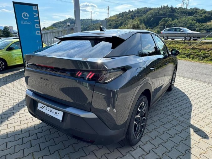 Peugeot 3008, Peugeot 3008 ALLURE Hybrid 136 e-DCS6, barva šedá