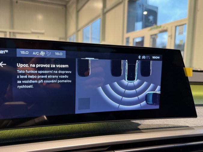 Peugeot 3008, Peugeot 3008 GT Hybrid 145 e-DCS6, barva modrá