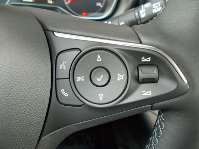 Opel Combo, Life Enjoy L1H1 standard D15DT, barva hnědá