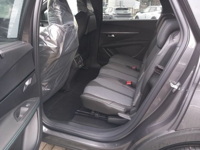Peugeot 5008, Peugeot 5008 Allure Pack BlueHDI 130 S&, barva šedá