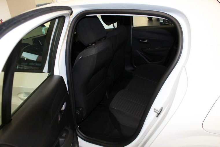 Peugeot 208, Peugeot 208 STYLE PureTech 100 MAN6, barva bílá