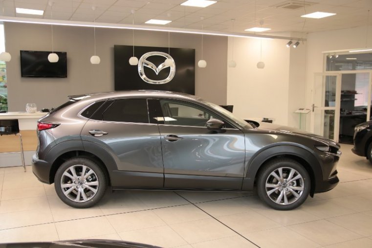 Mazda CX-30, 2,0G 180k, barva šedá