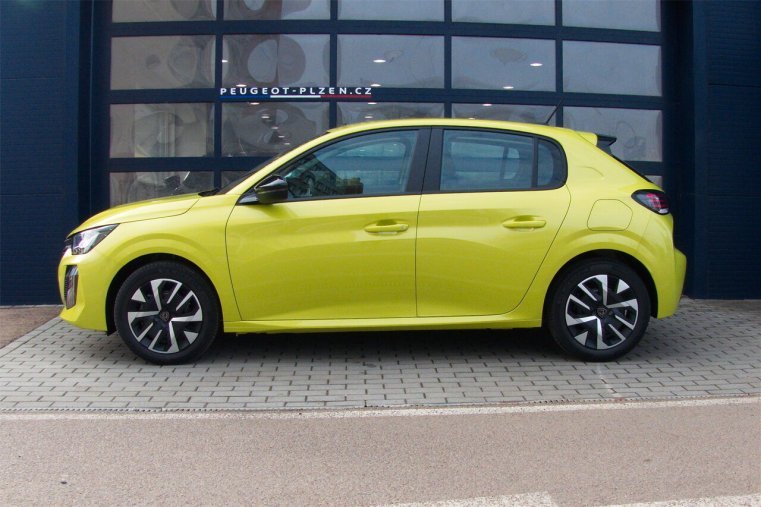 Peugeot 208, Peugeot 208 Style PureTech 100, barva žlutá