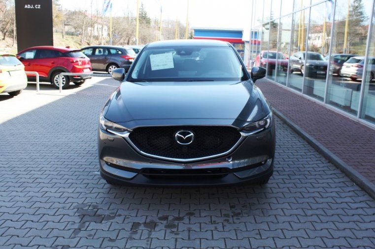 Mazda CX-5, SKYACTIV-G, barva šedá