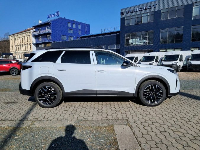 Peugeot 5008, Peugeot 5008 5008 ALLURE Hybrid 136 e-DCS6, barva bílá