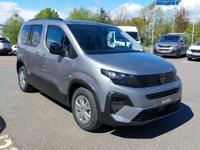 Peugeot Rifter, Peugeot Rifter ALLURE BlueHDi 130k MAN6 N1, barva šedá