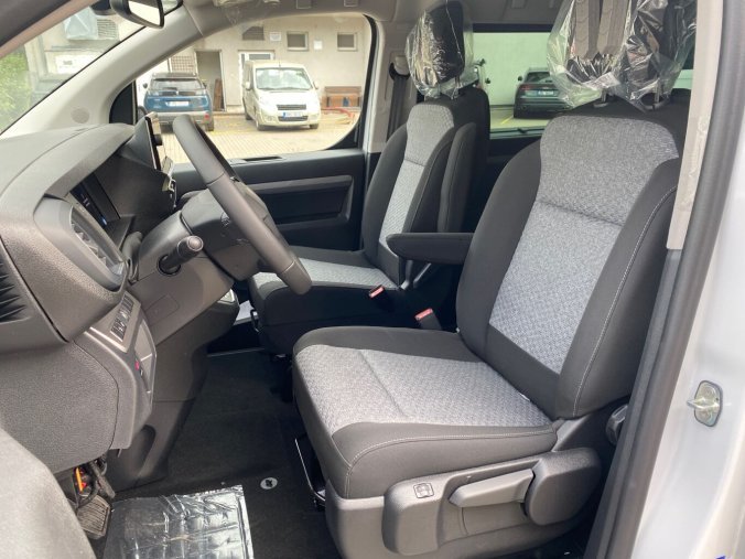 Peugeot Traveller, Peugeot Traveller Active L3 2.2 BlueHDi 180 EAT8 - 2335, barva bílá