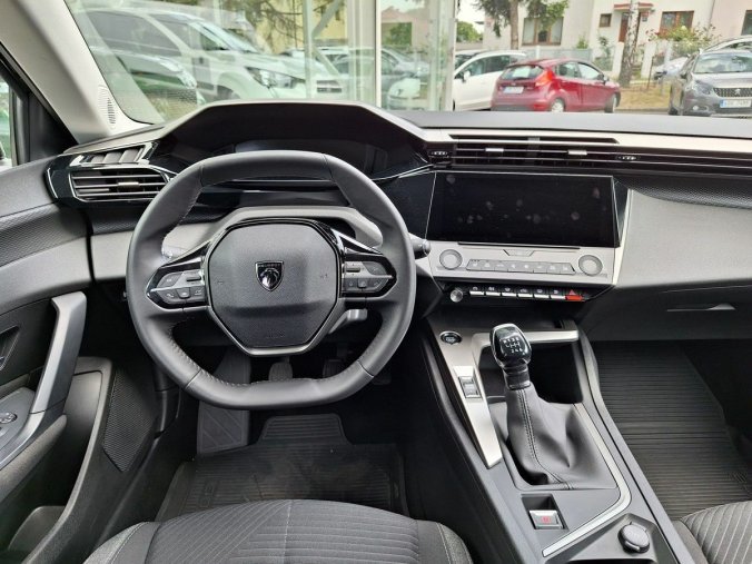 Peugeot 308, Peugeot 308 ACTIVE 1.2 PT 130K MAN6, barva zelená