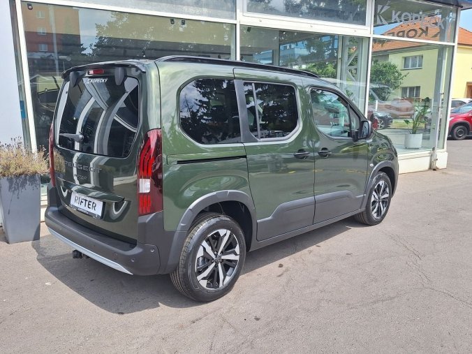 Peugeot Rifter, Peugeot Rifter GT 1.5 BHDi 130k EAT8, barva zelená