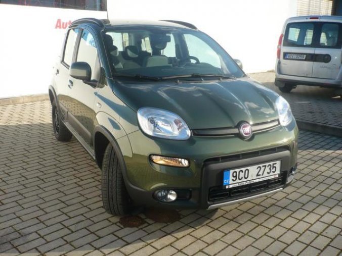 Fiat Panda, MY21 0,9T 85k 4x4 Wild, barva zelená