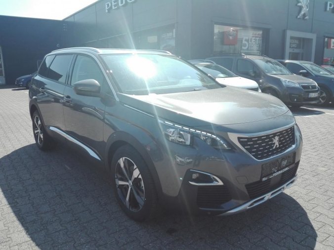 Peugeot 5008, ALLURE 1.5 BlueHDi 130k MAN6, barva šedá