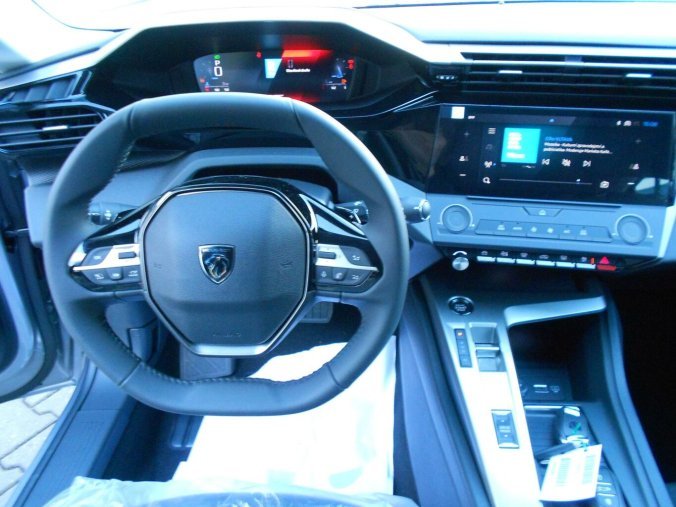Peugeot 308, Peugeot 308 SW STYLE BlueHDi 7let záruka, barva šedá