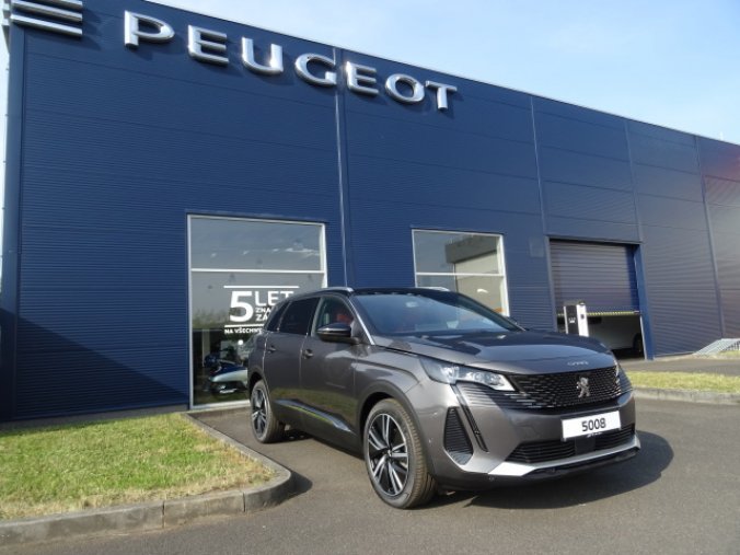 Peugeot 5008, GT 1.5BHDi 130kEAT8 červ.kůže, barva šedá