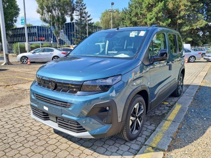 Peugeot Rifter, Peugeot Rifter GT BlueHDi 130 S&S EAT8, barva modrá