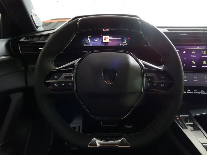 Peugeot 408, Peugeot 408 GT Hybrid 136 e-DCS6, barva modrá