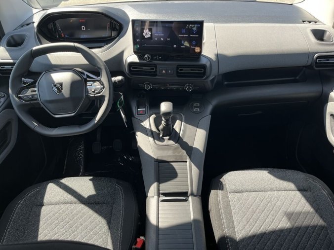 Peugeot Rifter, Peugeot Rifter LONG ALLURE BlueHDi 130 S&S MAN6, barva šedá
