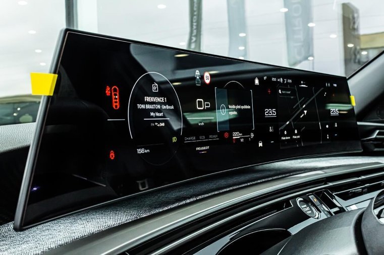 Peugeot 5008, Peugeot 5008 1,2 ALLURE Hybrid 145 e-DCS6, barva bílá