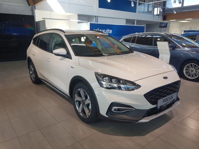 Ford Focus, kombi, Active Kombi 1,5 EcoBoost 110 kW / 150 k 8st. automatická, barva bílá