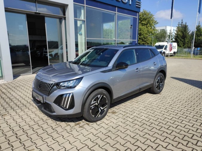 Peugeot 2008, Peugeot 2008 ALLURE 1.2 100k MAN6, barva stříbrná
