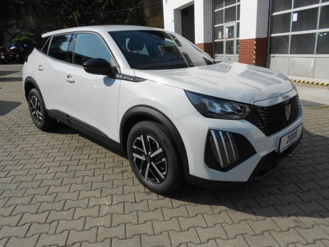 Peugeot 2008, Peugeot 2008 STYLE PureTech 100 MAN6, barva bílá