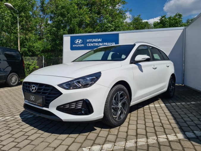 Hyundai i30, 1,5i 81 kW MT, barva bílá