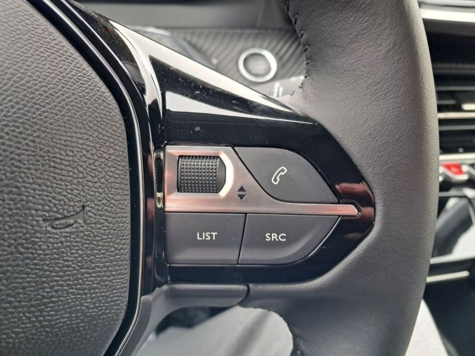 Peugeot 208, Peugeot 208 208 ALLURE PureTech 100 S&, barva šedá