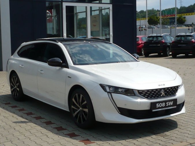 Peugeot 508, SW GTline 2,0BlueHDi 180k EAT8+NIGH VISION, barva bílá