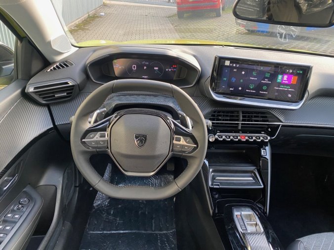 Peugeot 208, Peugeot 208 ALLURE PureTech 100 EAT8 - 2018, barva žlutá