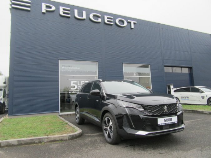 Peugeot 5008, ALLURE 1.2 PureTech 130k MAN6, barva černá