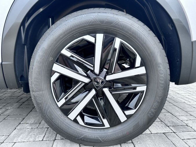 Peugeot 2008, Peugeot 2008 STYLE Turbo 100 MAN6, barva šedá