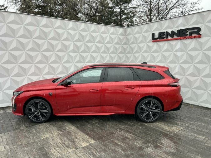 Peugeot 308, Peugeot 308 SW GT 1.5BlueHDi 130 EAT8, barva červená