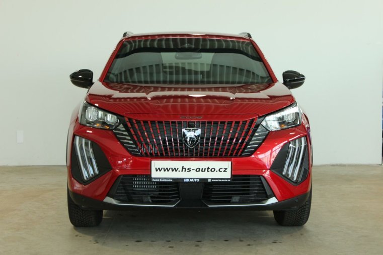 Peugeot 2008, Peugeot 2008 ALLURE Hybrid 136 e-DCS6, barva červená