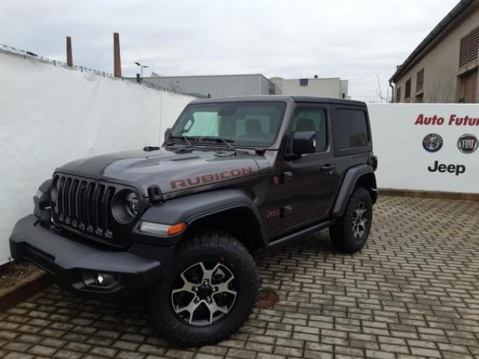 Jeep Wrangler, 2,0T 270 PS Rubicon, barva šedá