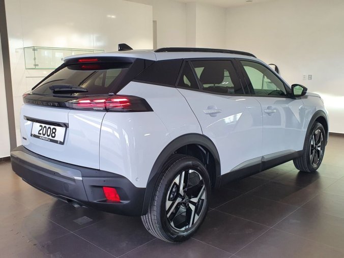 Peugeot 2008, Peugeot 2008 ALLURE 1.2 TURBO 100k MAN6, barva bílá