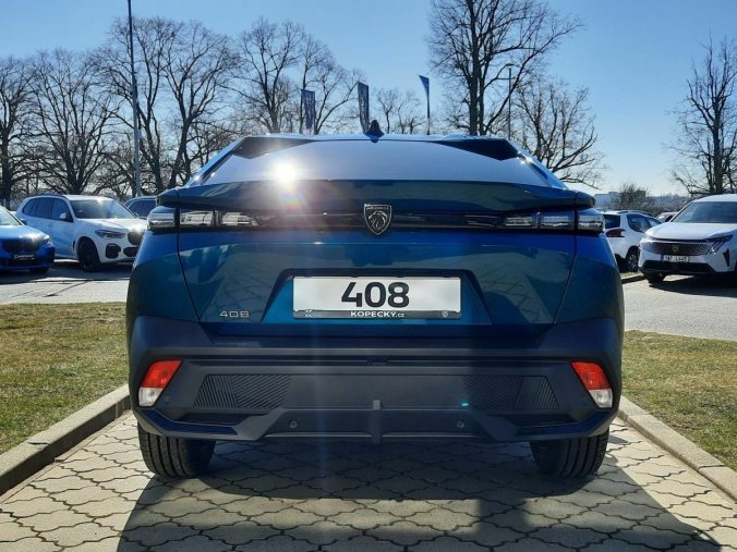 Peugeot 408, Peugeot 408 ALLURE Hybrid 136 e-DCS6, barva modrá