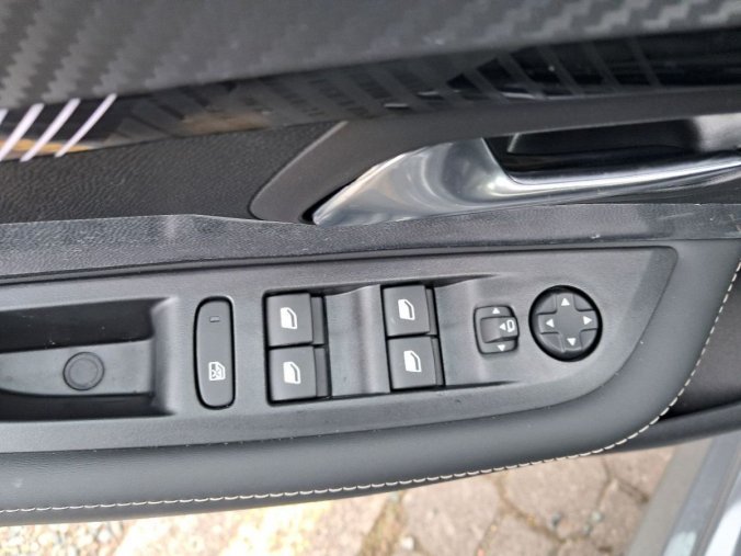 Peugeot 208, Peugeot 208 208 ALLURE PureTech 100 S&, barva šedá