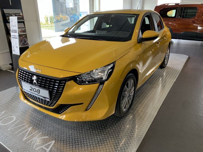 Peugeot 208, ACTIVE 1.2 PureTech 100 S&S MAN6, barva žlutá