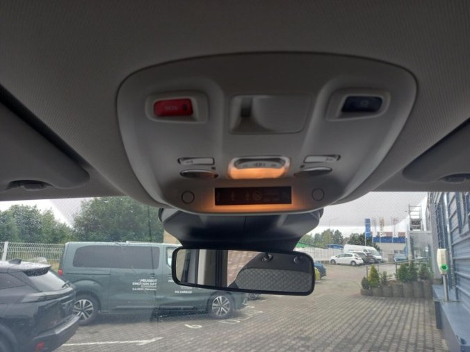 Peugeot Traveller, Peugeot Traveller Active L3 2.2 BlueHDi 150 man, barva šedá
