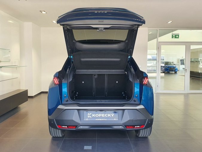 Peugeot 3008, Peugeot 3008 ALLURE Hybrid 136 e-DCS6, barva modrá