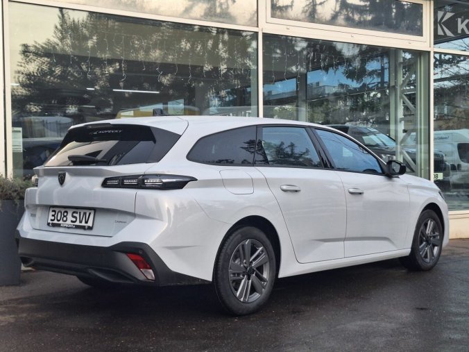 Peugeot 308, Peugeot 308 SW STYLE  Hybrid 145 e-DCS6, barva bílá