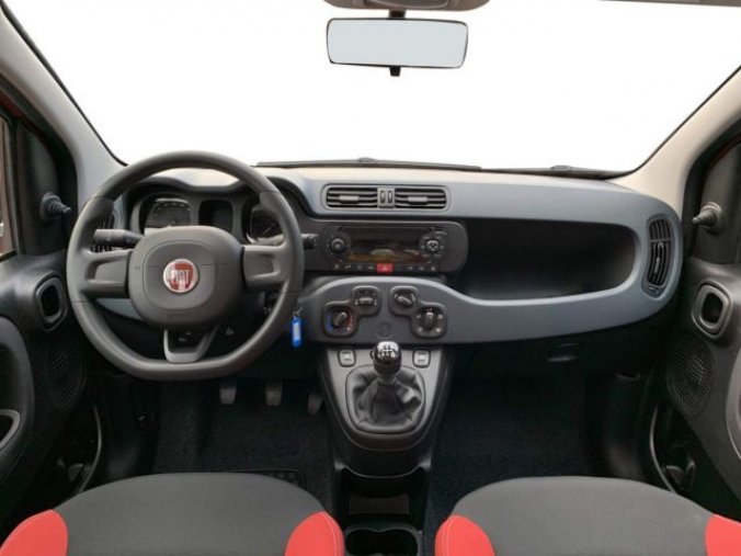 Fiat Panda, 1.2 69k Plus., barva červená