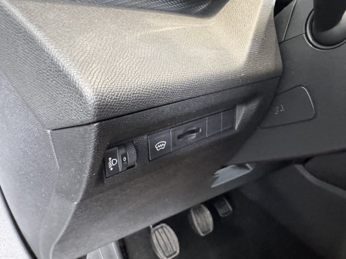Peugeot 308, Peugeot 308 SW ACTIVE, 130 koní, manuál, barva šedá