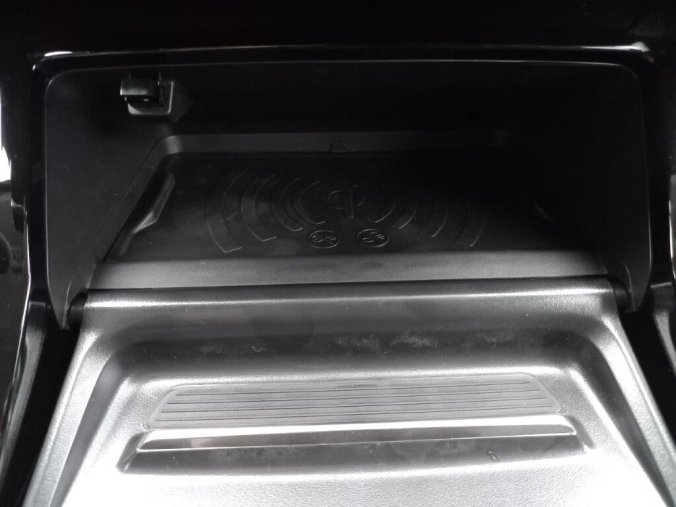 Peugeot 208, Peugeot 208 BUSINESS Hybrid 110 e-DCS6, barva zelená