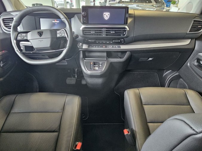 Peugeot Traveller, Peugeot Traveller Allure St. 2.0 BHDi 180k EAT8, barva šedá