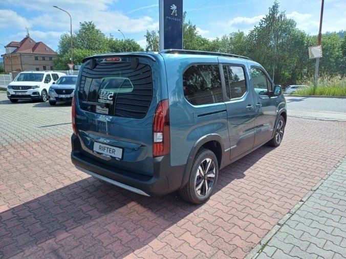 Peugeot Rifter, Peugeot Rifter Long Allure 1.5 HDI 130k 7míst, barva modrá